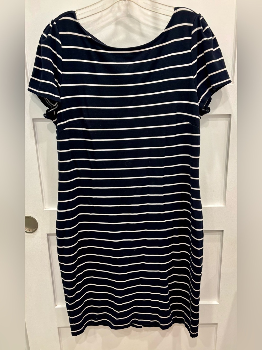 Ann Taylor Black and White Striped Short Sleeve Knit Dress